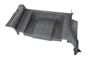 18 Can-Am Commander Max 1000 XT Right Floor Seat Cover Panel