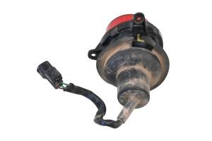 Kawasaki - 21 Kawasaki Mule Pro-DXT Rear Left Tail Brake Light KAF1000 - Image 3