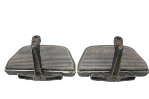 06 Harley-Davidson FLHTCI Electra Glide Classic Foot Pegs - Image 2