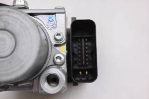Kawasaki - 17 Kawasaki Z900 ABS Abs Oil Pump Assembly - Image 4