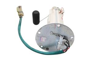 Kawasaki - 17 Kawasaki Z900 ABS Fuel Pump - Image 3