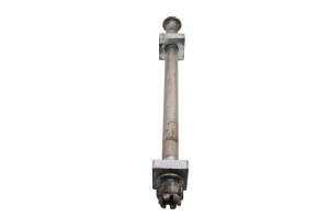 Kawasaki - 17 Kawasaki Z900 ABS Rear Axle Bolt - Image 2