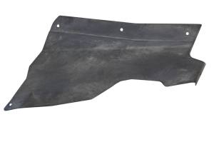 23 Can-Am Defender Max HD7 Right Rear Deflector