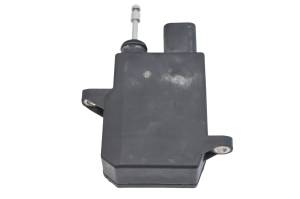 Can-Am - 23 Can-Am Defender Max HD7 4Wd Front Differential Actuator - Image 3