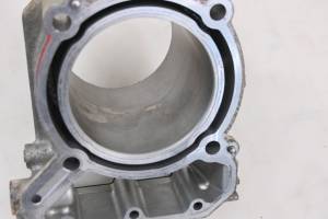 Can-Am - 23 Can-Am Defender Max HD7 Cylinder - Image 5