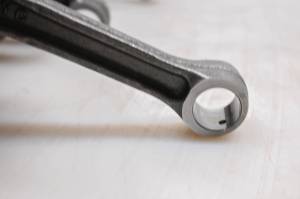 Yamaha - 24 Yamaha XSR900 Crankshaft Crank Shaft & Connecting Rods - Image 6