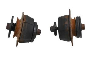 Can-Am - 23 Can-Am Defender Max HD7 Rubber Engine Bracket Mounts - Image 2