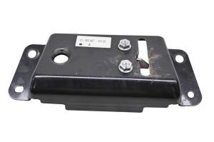 24 Yamaha XSR900 Seat Latch