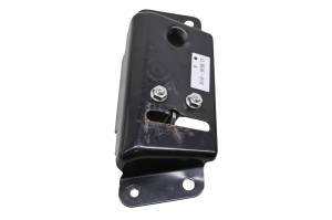 Yamaha - 24 Yamaha XSR900 Seat Latch - Image 2