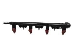 18 Yamaha Waverunner GP1800 Fuel Rail & Injectors