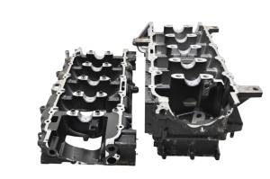 Yamaha - 18 Yamaha Waverunner GP1800 Crankcase Center Crank Case & Cylinders For Parts - Image 6