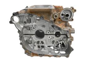 Kawasaki - 24 Kawasaki Teryx KRX 1000 Crankcase Center Crank Case KRF1000 - Image 2