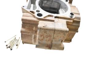 Polaris - 03 Polaris Predator 500 2x4 Crankcase Center Crank Case - Image 2
