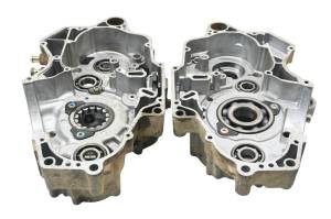 Polaris - 03 Polaris Predator 500 2x4 Crankcase Center Crank Case - Image 5