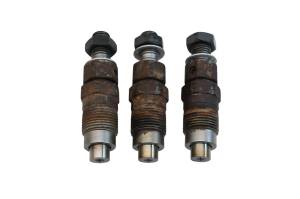 16 Kubota RTV-X900W Fuel Injectors