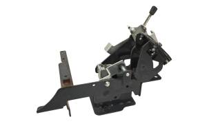 Kubota - 16 Kubota RTV-X900W Brake & Throttle Pedal Bracket Mount - Image 3