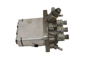 Kubota - 16 Kubota RTV-X900W Injector Pump - Image 2