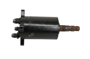 Kubota - 16 Kubota RTV-X900W Hydraulic Power Steering Valve - Image 2