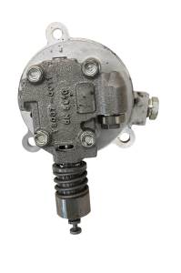 Kubota - 16 Kubota RTV-X900W Hydraulic Control Valve - Image 2