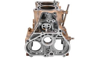 Kubota - 23 Kubota RTV520 Crankcase Center Crank Case & Cylinders - Image 3