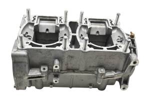 Polaris - 19 Polaris Indy Adventure 550 Crankcase Center Crank Case - Image 3