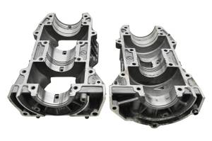 Polaris - 19 Polaris Indy Adventure 550 Crankcase Center Crank Case - Image 5