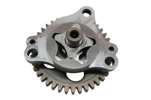 Kawasaki - 23 Kawasaki KLX230SM Oil Pump - Image 2