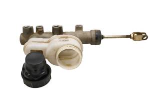 Polaris - 16 Polaris RZR 570 4x4 Brake Master Cylinder - Image 3