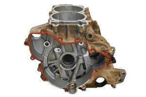 Polaris - 23 Polaris General XP4 1000 Ultimate Crankcase Center Crank Case - Image 2