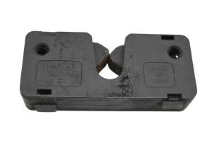 Polaris - 13 Polaris Brutus Seat Latch - Image 3