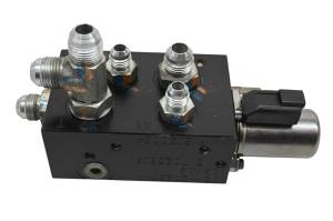 13 Polaris Brutus Hydraulic Valve Block