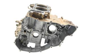 Honda - 20 Honda Talon 1000X Crankcase Center Crank Case & Cylinders - Image 3