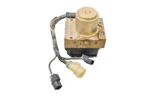 Honda - 20 Honda Talon 1000X Abs Brake Module - Image 2