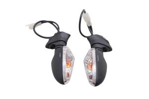 24 Piaggio Liberty 150 Front Or Rear Turn Signals Left & Right