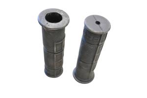 Polaris - 11 Polaris Sportsman 850 Touring 4x4 Handlebar Grips - Image 2
