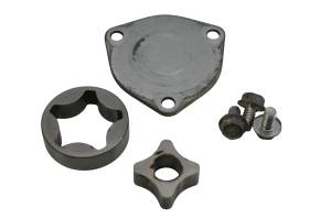 16 Kubota RTV500 -A/H Oil Pump