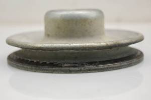 Kubota - 16 Kubota RTV500 -A/H Crank Pulley - Image 4