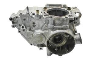 Polaris - 00 Polaris Scrambler 500 4x4 Crankcase Center Crank Case - Image 5