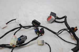 23 Bighorn Explorer 450 VXL-T Fuel Pump Harness - Image 4
