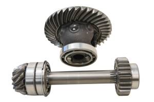 Kubota - 17 Kubota RTV-X1140 Transmission Bevel Gear Output Shaft - Image 3
