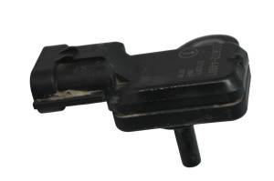 Kubota - 16 Kubota RTV500 Air Pressure Sensor - Image 2