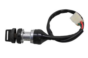 23 Bighorn Explorer 450 VXL-T Key Switch
