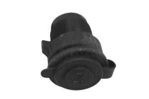 Can-Am - 18 Can-Am Commander Max 1000 XT 12 Volt Accessory Outlet 12V - Image 2