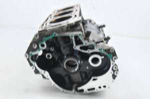 Sea-Doo - 20 Sea-Doo GTX 300 Limited Crankcase Center Crank Case & Cylinders - Image 2