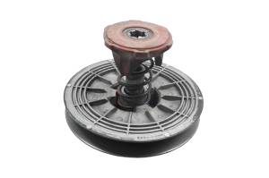 Can-Am - 18 Can-Am Outlander 650 XMR Secondary Driven Clutch & Cam For Parts - Image 2