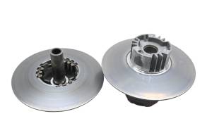 Can-Am - 18 Can-Am Outlander 650 XMR Secondary Driven Clutch & Cam For Parts - Image 3