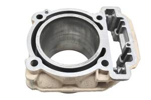 Can-Am - 18 Can-Am Outlander 650 XMR Cylinder - Image 2