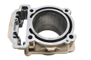 Can-Am - 18 Can-Am Outlander 650 XMR Cylinder - Image 4