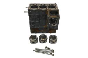 Kubota - 21 Kubota RTV-X1140W Crankcase Center Crank Case & Pistons - Image 2
