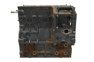 Kubota - 21 Kubota RTV-X1140W Crankcase Center Crank Case & Pistons - Image 3